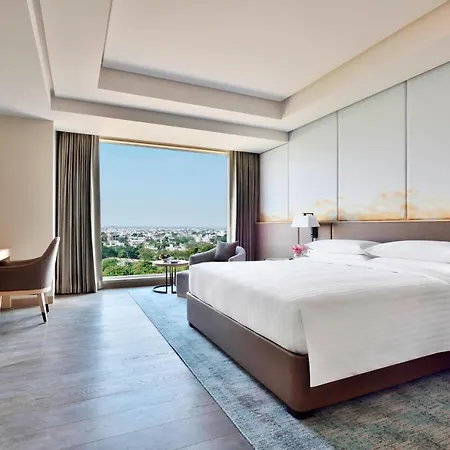 Indore Marriott Hotel Exterior photo